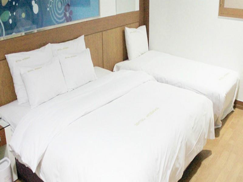 סוואן Hotel Tate מראה חיצוני תמונה
