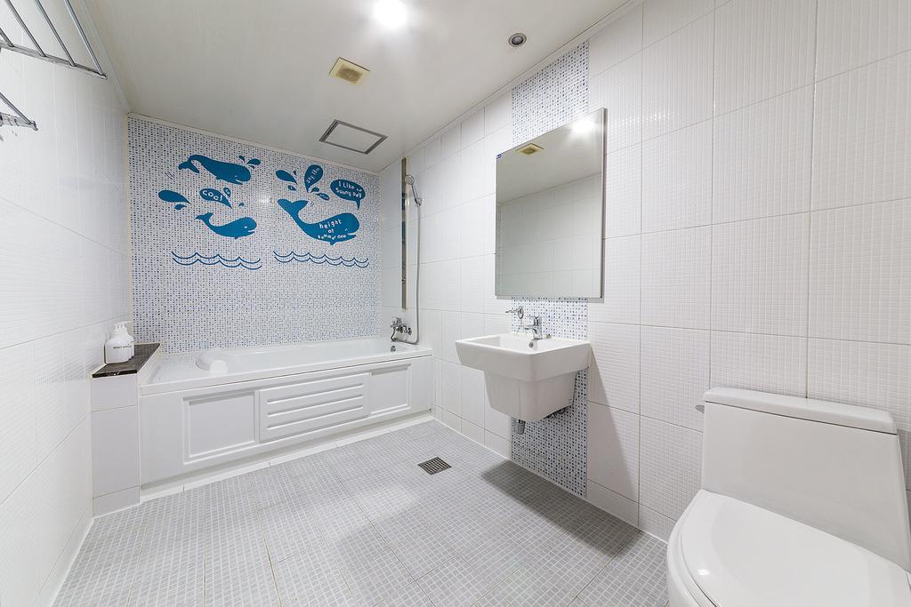 סוואן Hotel Tate מראה חיצוני תמונה
