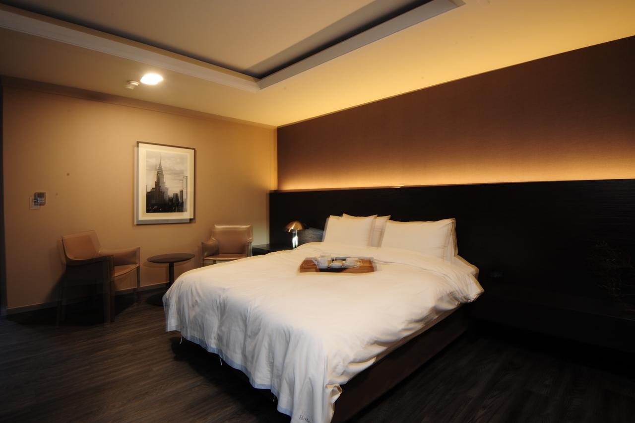 סוואן Hotel Tate מראה חיצוני תמונה